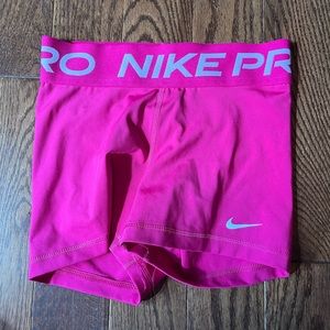 Nike pro athletic shorts - pink